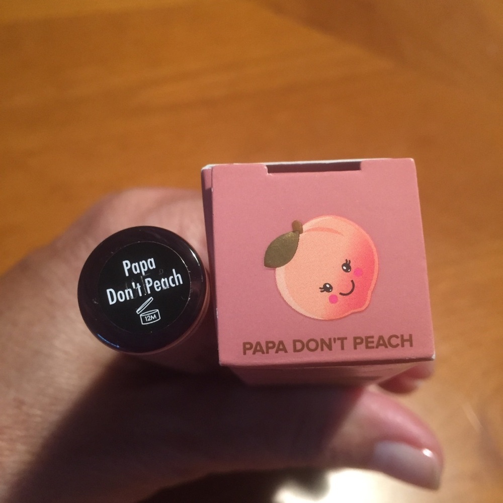 Too Faced Sweet Peach Lip Gloss π - Picture 6 of 10